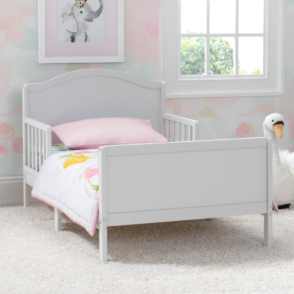 Bennett Toddler Bed