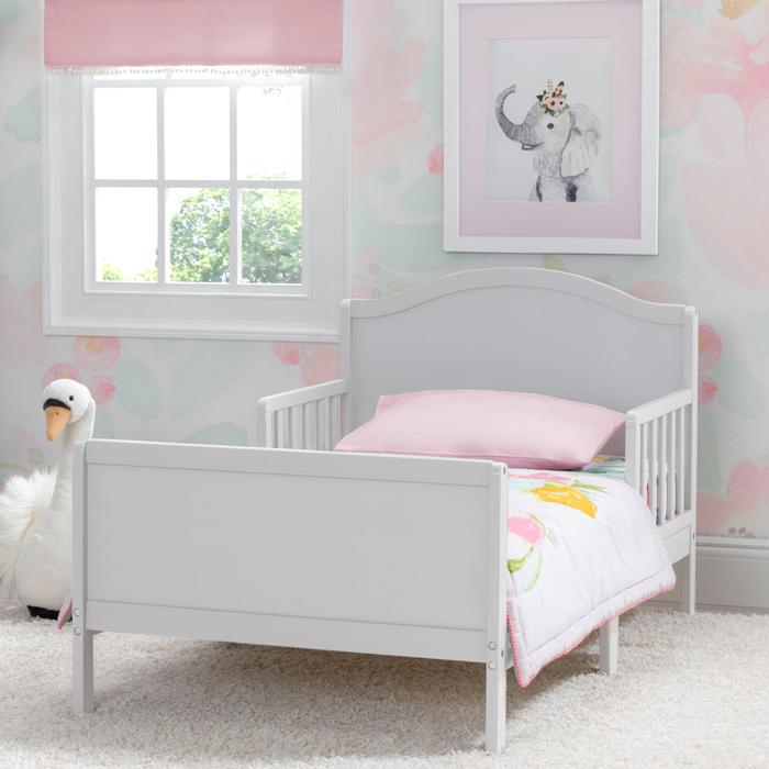 Bennett Toddler Bed