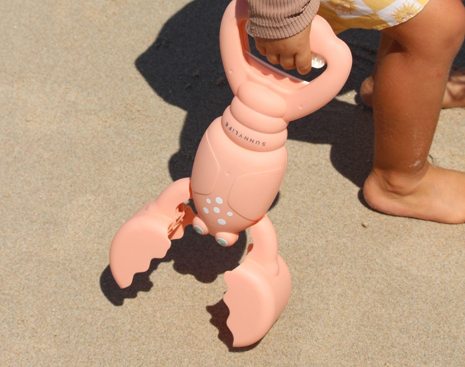 Sand Claw